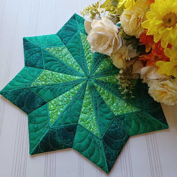 Star Table Topper Quilted Star Table Topper – Machine Embroidery Design | EmbWeekly