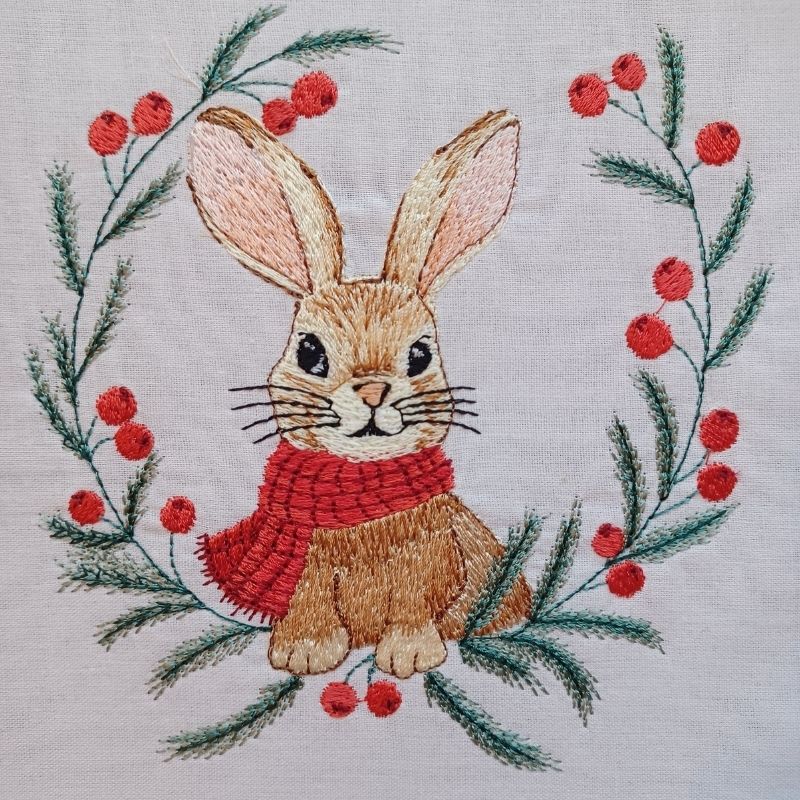 EW449 - Winter Woodland Wreaths