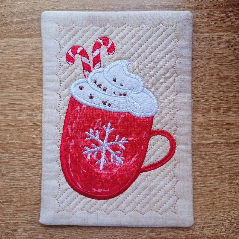 EW472 - ITH Winter Mug Rugs