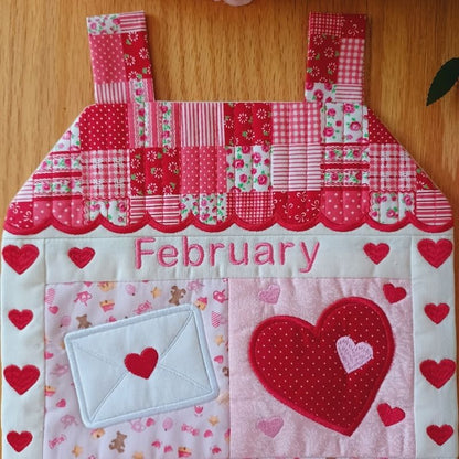 EW474 - ITH House Mini Quilt Collectable - February