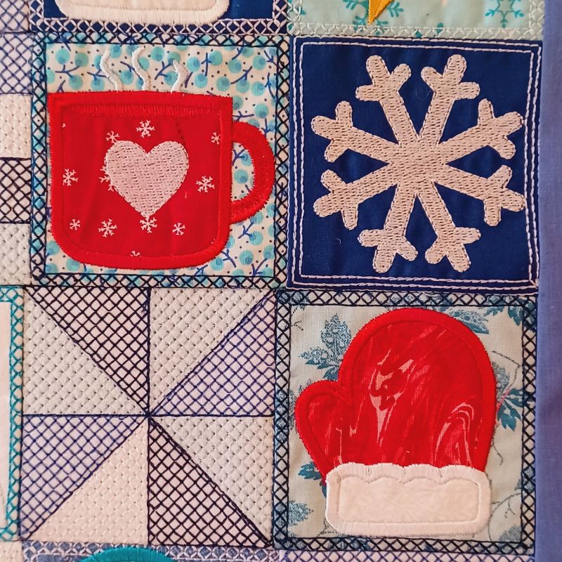 EW475 - Winter Mini Quilt Block