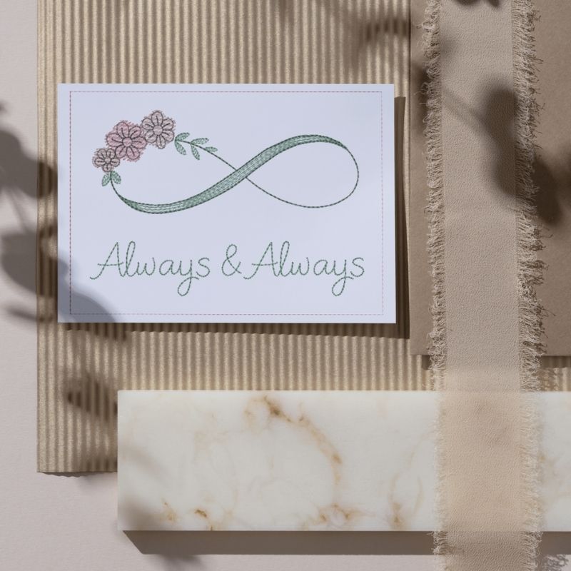 EW476 - Love Card Designs