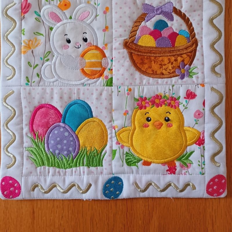 ITH House Mini Quilt April – Machine Embroidery Design | EmbWeekly