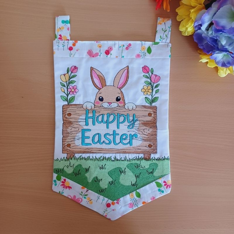 EW496 - Easter Hanger