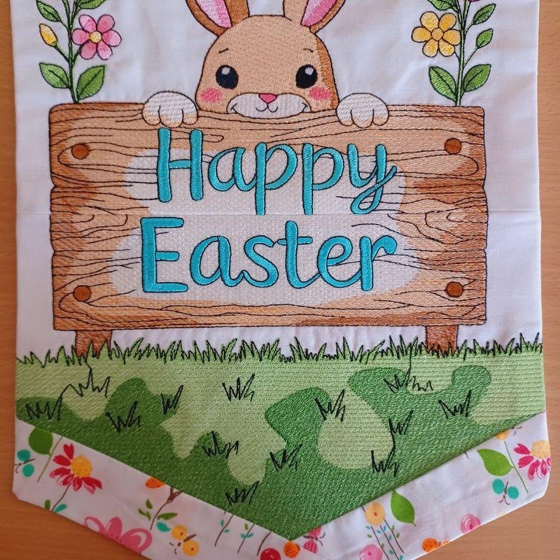 EW496 - Easter Hanger