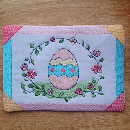 EW497 - ITH Easter Mug Rugs