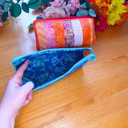 EW519 - ITH Luna Zipper Pouches