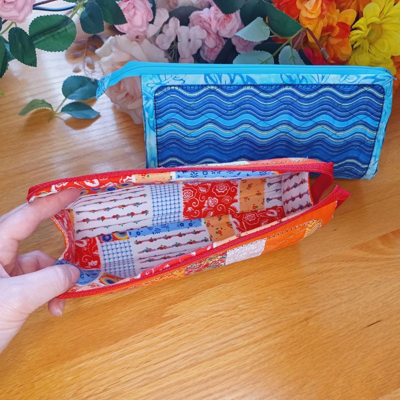 EW519 - ITH Luna Zipper Pouches