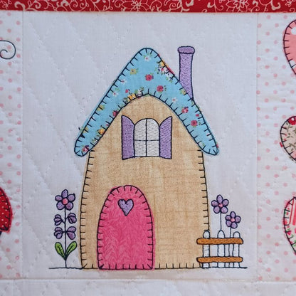 EW522 - Applique Country Cottages Quilt