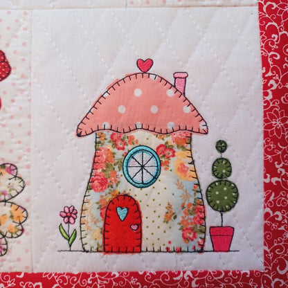 EW522 - Applique Country Cottages Quilt