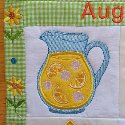 EW542 - ITH House Mini Quilt August Collectable