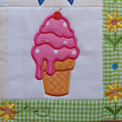 EW542 - ITH House Mini Quilt August Collectable