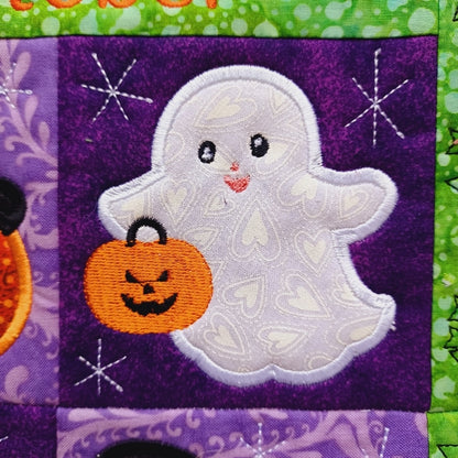 EW551 - ITH House Mini Quilt October Collectable
