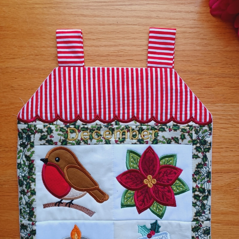EW553 - ITH House Mini Quilt December Collectable