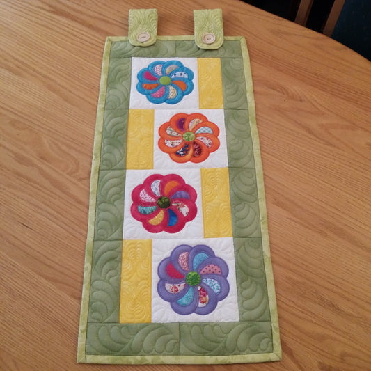 EWC129  Spring Time Wall Quilt