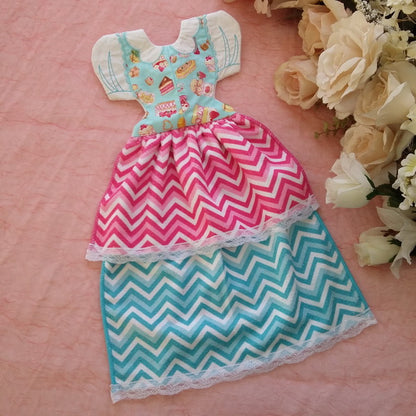 EWC135 - Alice Towel Topper