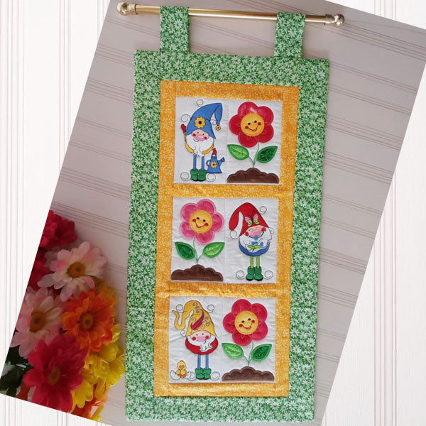 EWC162  Spring Gnomes Hanger