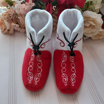 EWC180  Snuggly Slippers