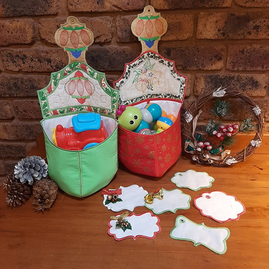 EWC213 Christmas Pods and Labels