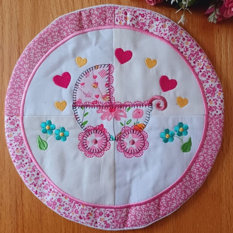 EWC281 - Nursery Table Topper