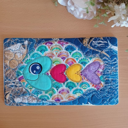 EWC282 - ITH Cute Applique Fish Placemat