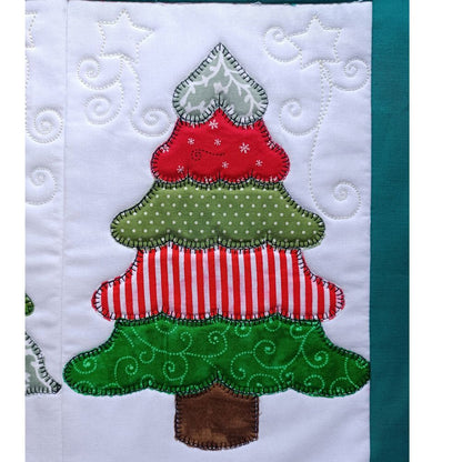 EWC293 - Applique Festive Trees Table Runner