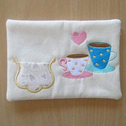 EWV084  ITH Tea Mug Rugs