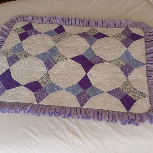 EWV172  IHQ Periwinkle Quilt
