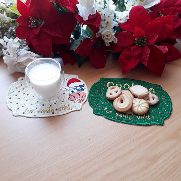 EWV205 - Santa’s Crumb Catcher and Milk Rug