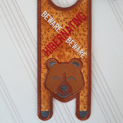 EWV214  ITH Nap Time Critter Door Hangers