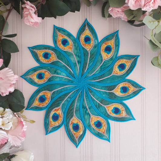 EWV229  Peacock Feather Table Topper