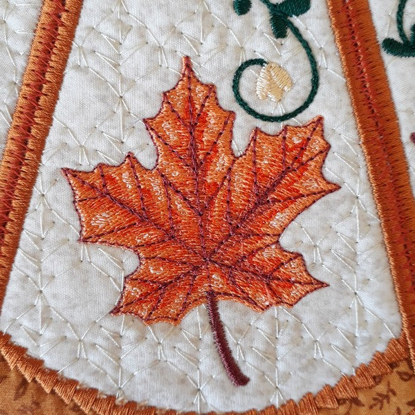Comfy Fall Table Topper – Machine Embroidery Design | EmbWeekly