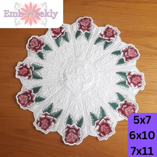 EWV259  Roses Table Topper