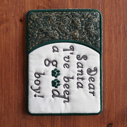 EWV292  ITH Woofmas Mug Rugs