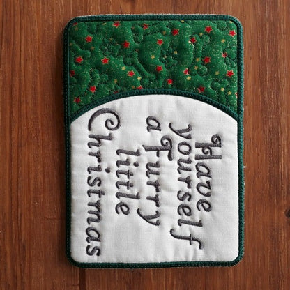 EWV292  ITH Woofmas Mug Rugs