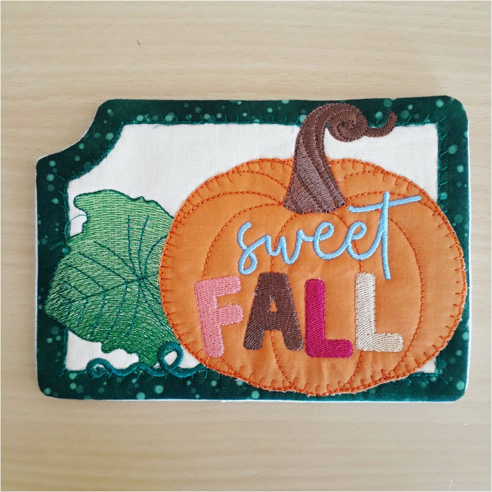 EWV326 - ITH Fall Mug Rugs & Placemats