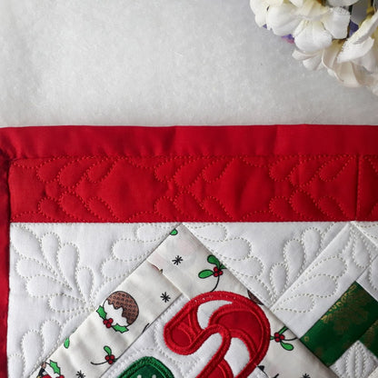 EWV340 - Candy Cane Placemat