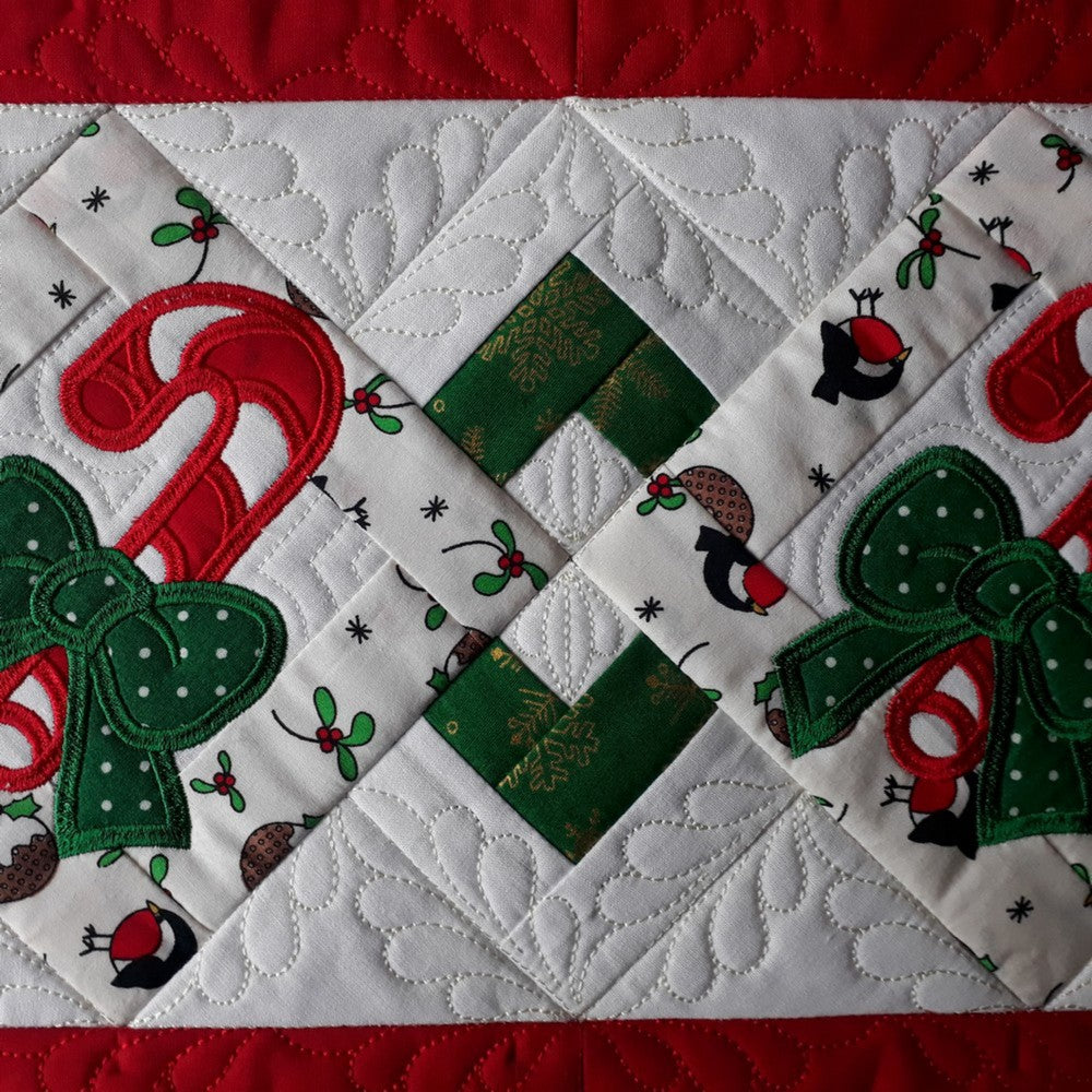 EWV340 - Candy Cane Placemat
