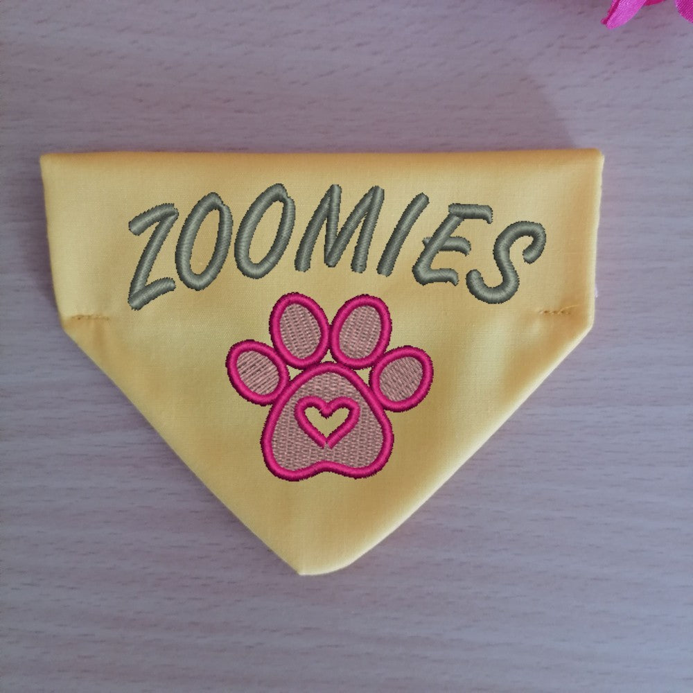 EWV356 - ITH Doggo Bandanas 3
