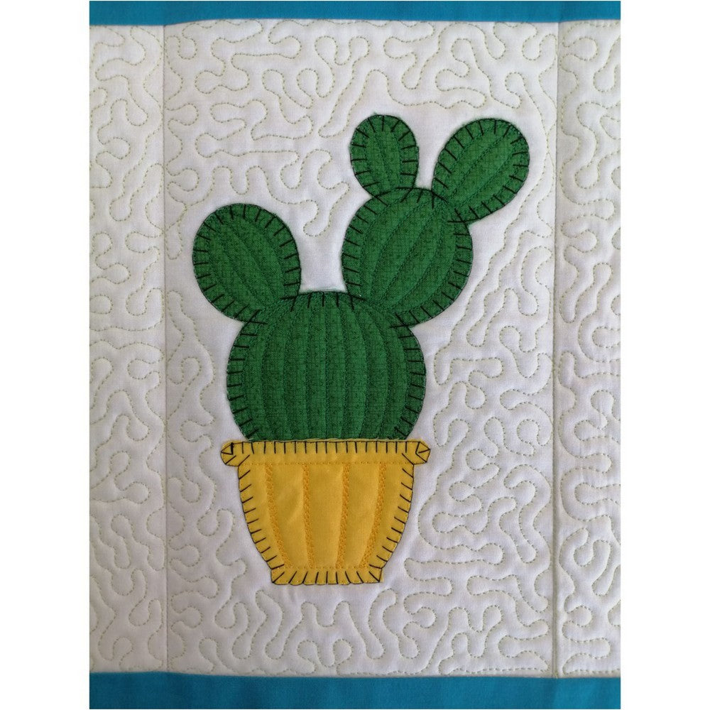 EWV379 - Cactus Table Runner