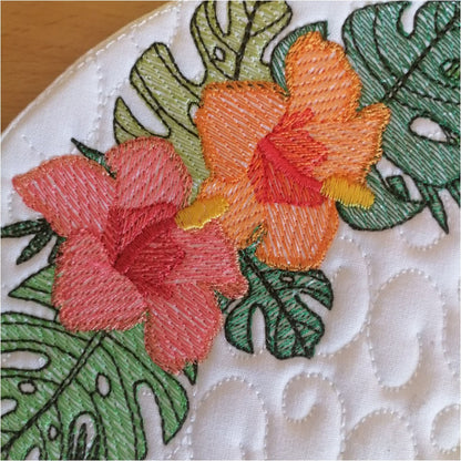 EWV389- Hibiscus Candle Mat