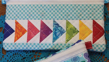 TS1432 - Quilted Flying Geese Zipper Purses