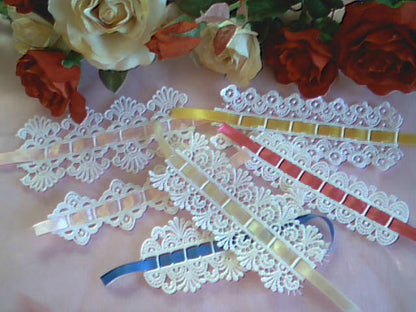 TS313 - FSL Continuous Vintage Lace Set 4