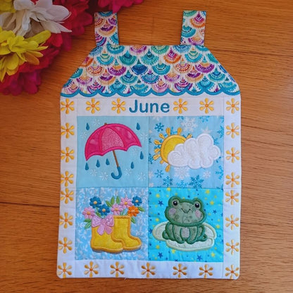 Finished ITH mini house quilt June project, small seasonal embroidery quilt design